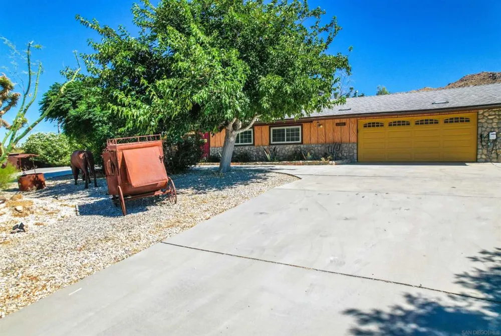 60291 La Mirada Trl Joshua Tree, CA 92252