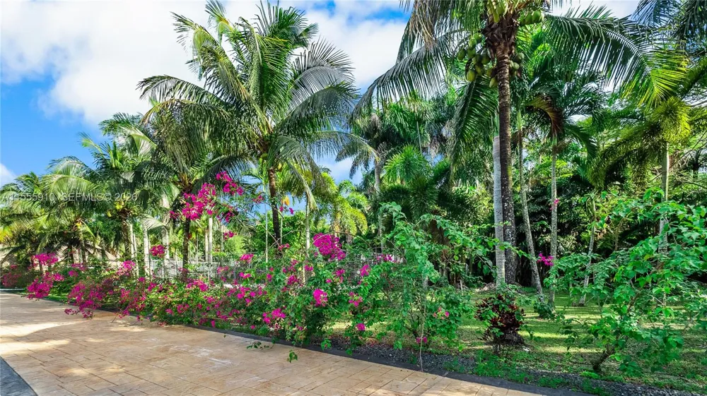 20551 SW 162nd Ave Miami, FL 33187