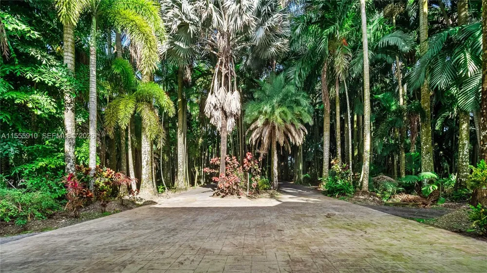 20551 SW 162nd Ave Miami, FL 33187