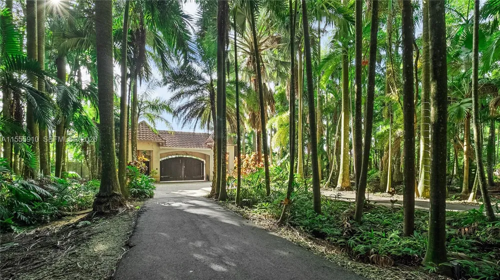 20551 SW 162nd Ave Miami, FL 33187