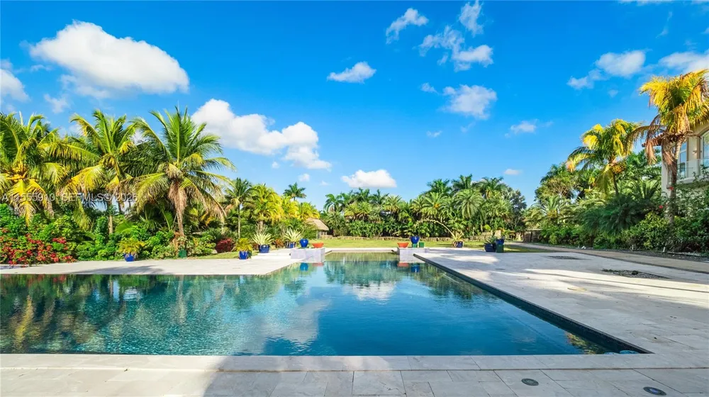 20551 SW 162nd Ave Miami, FL 33187
