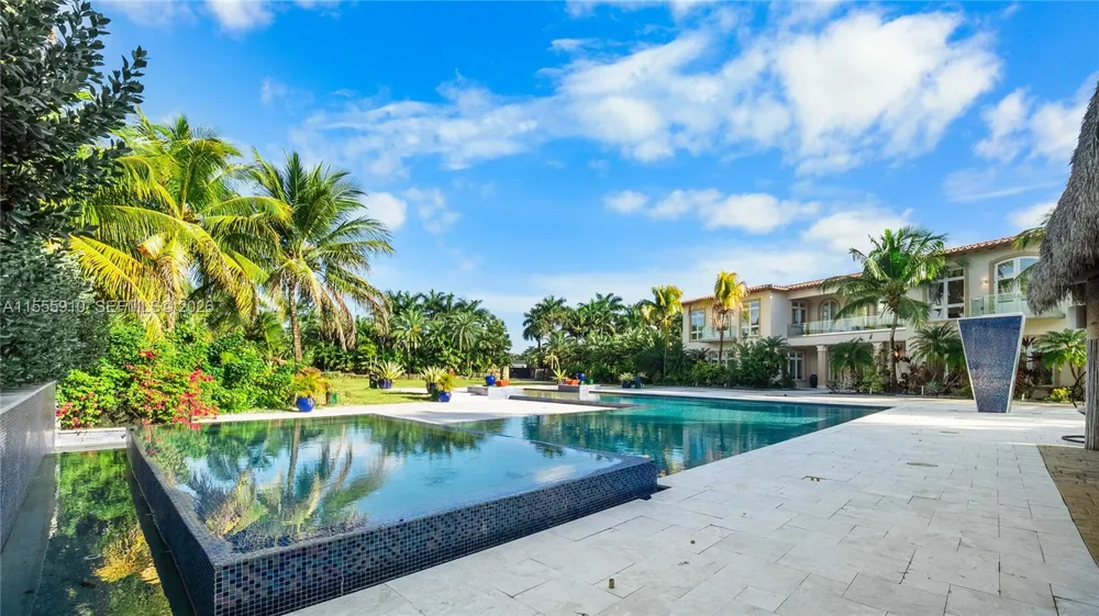 20551 SW 162nd Ave Miami, FL 33187