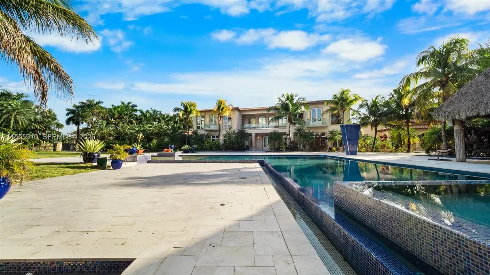 20551 SW 162nd Ave Miami, FL 33187