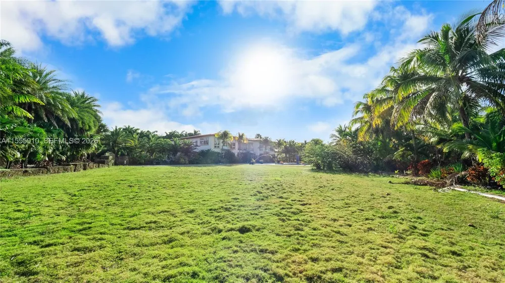 20551 SW 162nd Ave Miami, FL 33187