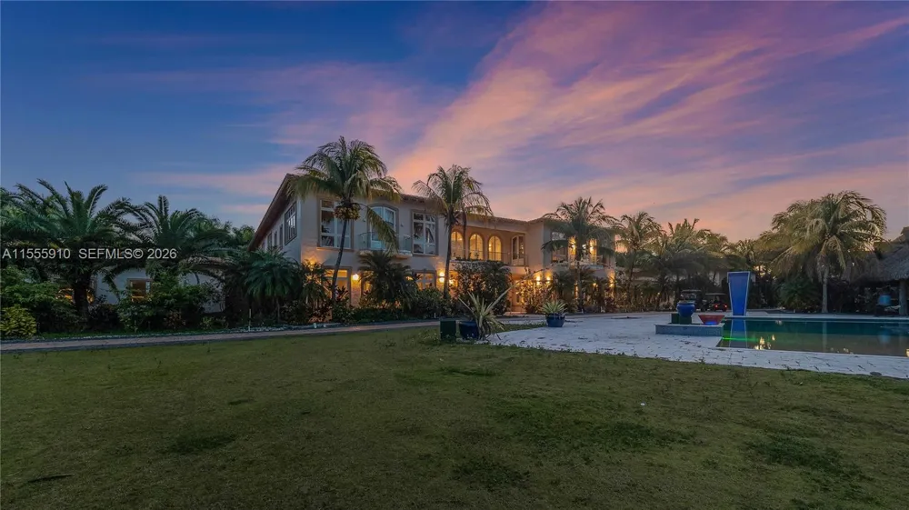 20551 SW 162nd Ave Miami, FL 33187