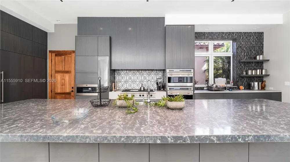 20551 SW 162nd Ave Miami, FL 33187