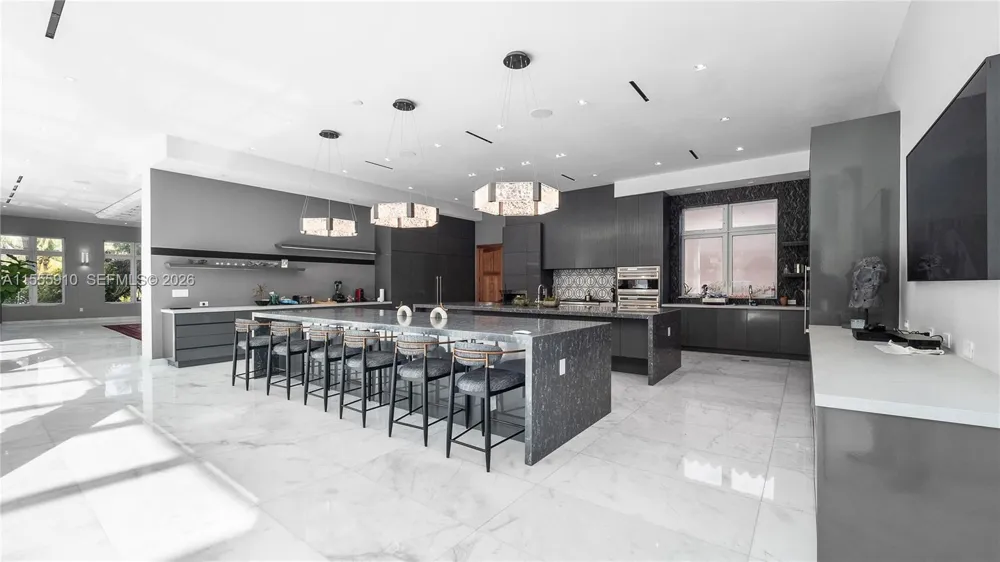 20551 SW 162nd Ave Miami, FL 33187