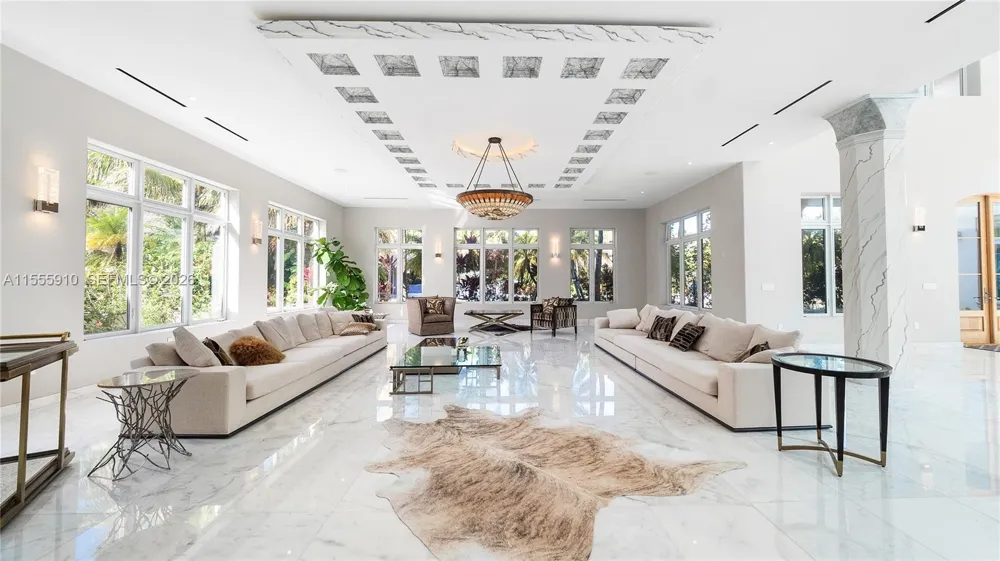 20551 SW 162nd Ave Miami, FL 33187