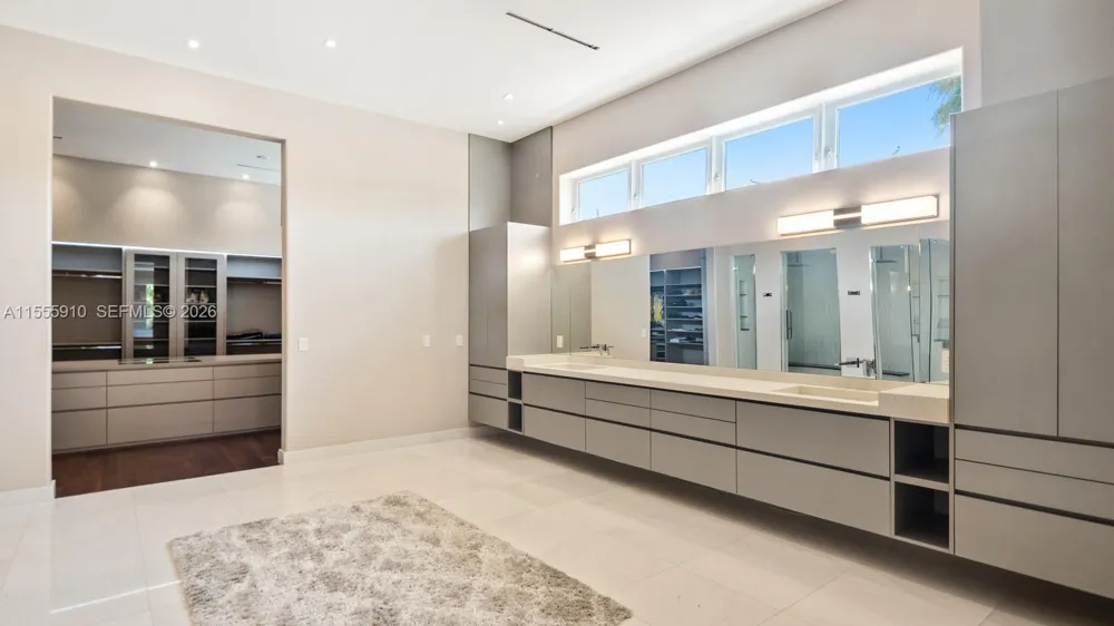 20551 SW 162nd Ave Miami, FL 33187