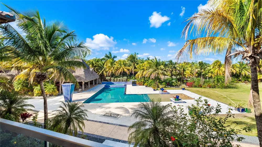20551 SW 162nd Ave Miami, FL 33187
