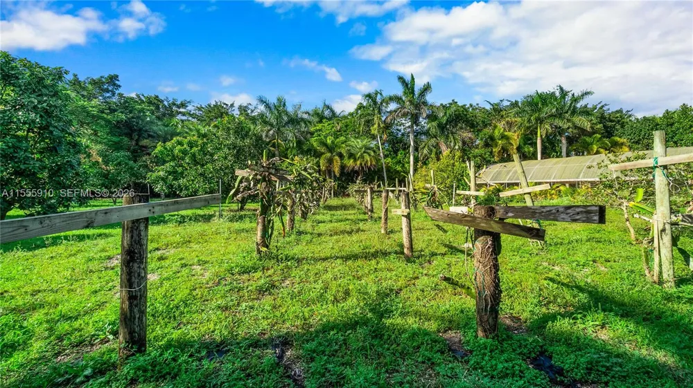 20551 SW 162nd Ave Miami, FL 33187