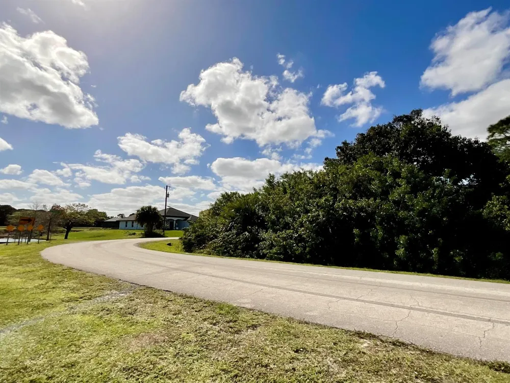 4674 SW Masefield Street Port St. Lucie, FL 34953