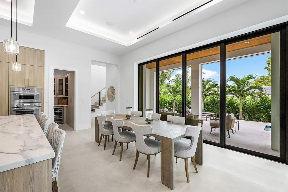 2609 NE 27th Way Fort Lauderdale, FL 33306