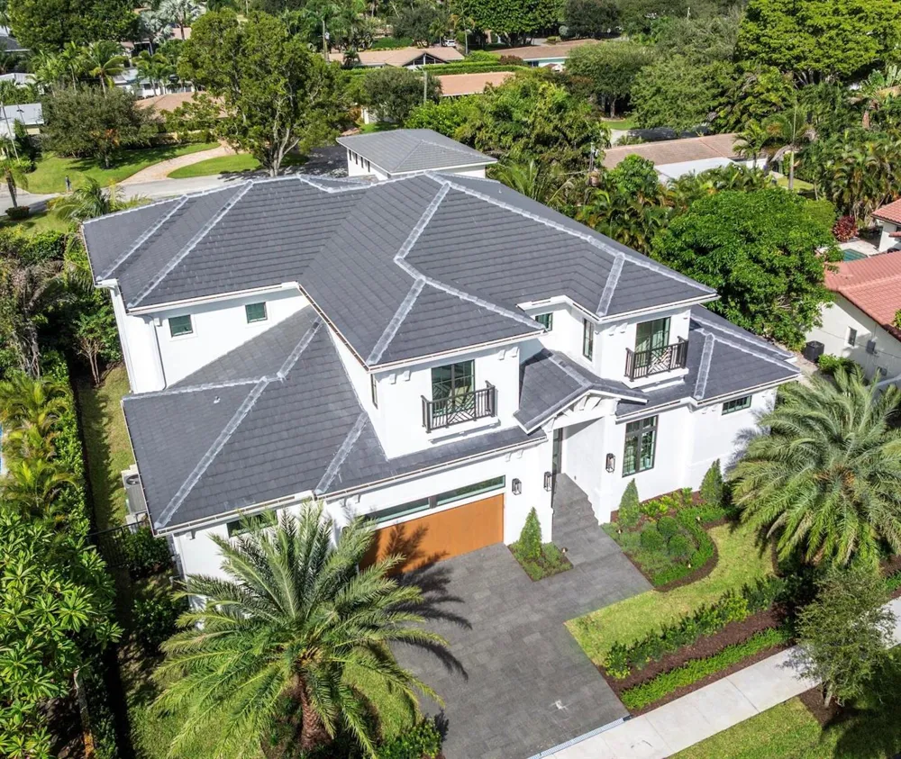 2609 NE 27th Way Fort Lauderdale, FL 33306
