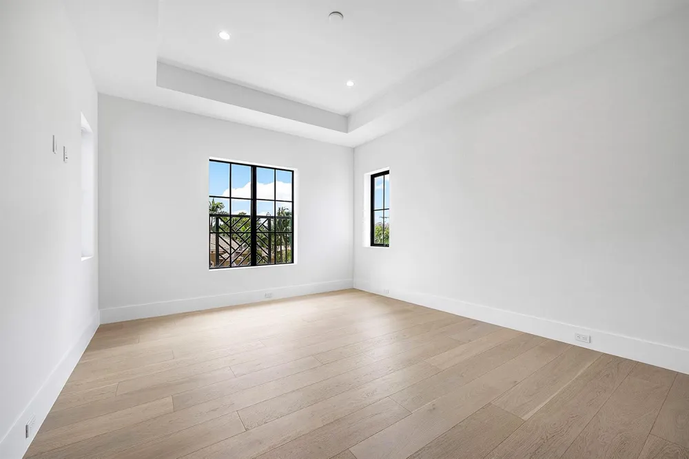2609 NE 27th Way Fort Lauderdale, FL 33306