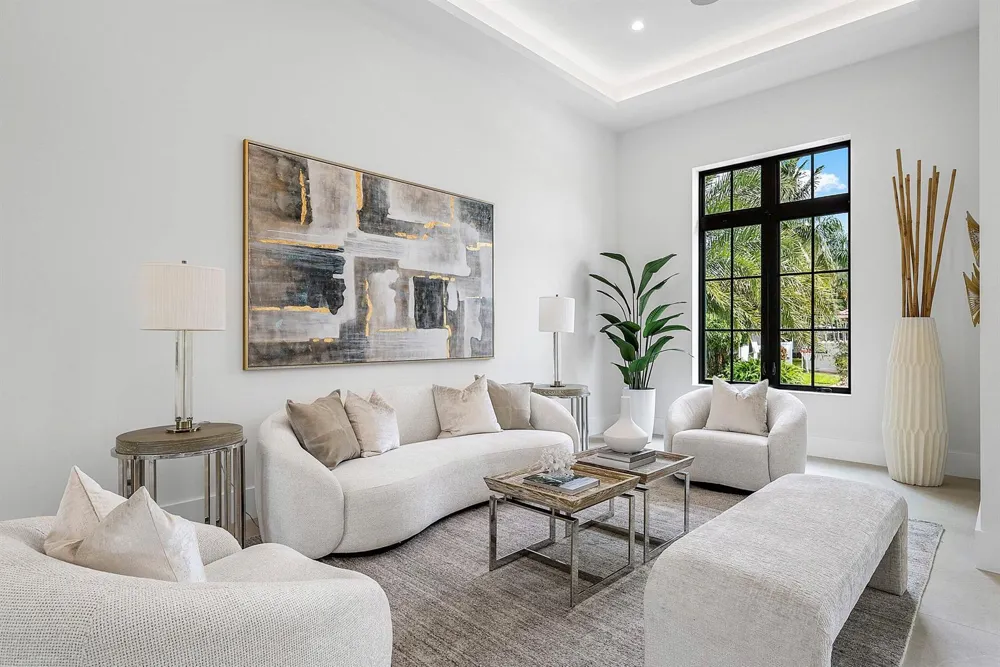 2609 NE 27th Way Fort Lauderdale, FL 33306