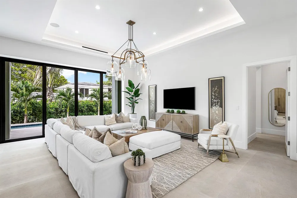 2609 NE 27th Way Fort Lauderdale, FL 33306