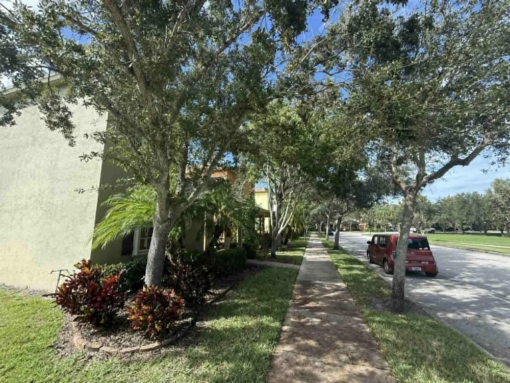 2527 SE Ruskin Drive Port St. Lucie, FL 34952