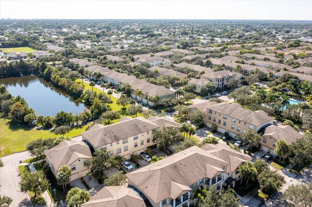 2527 SE Ruskin Drive Port St. Lucie, FL 34952