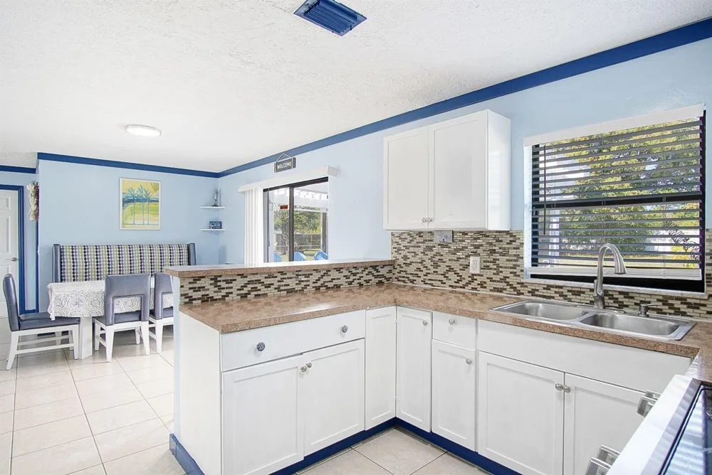 2902 Essex Drive Fort Pierce, FL 34946