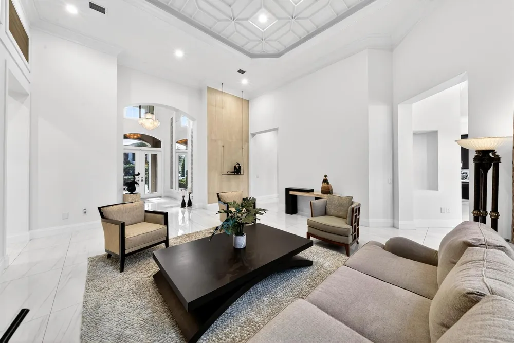 16786 Crown Bridge Drive Delray Beach, FL 33446