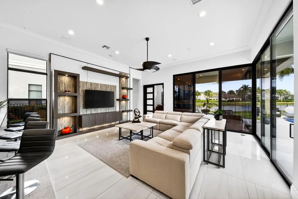 16786 Crown Bridge Drive Delray Beach, FL 33446