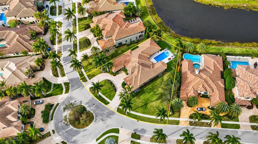 16786 Crown Bridge Drive Delray Beach, FL 33446