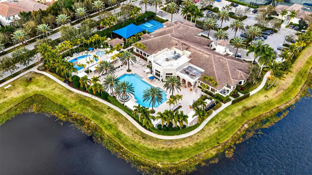 16786 Crown Bridge Drive Delray Beach, FL 33446
