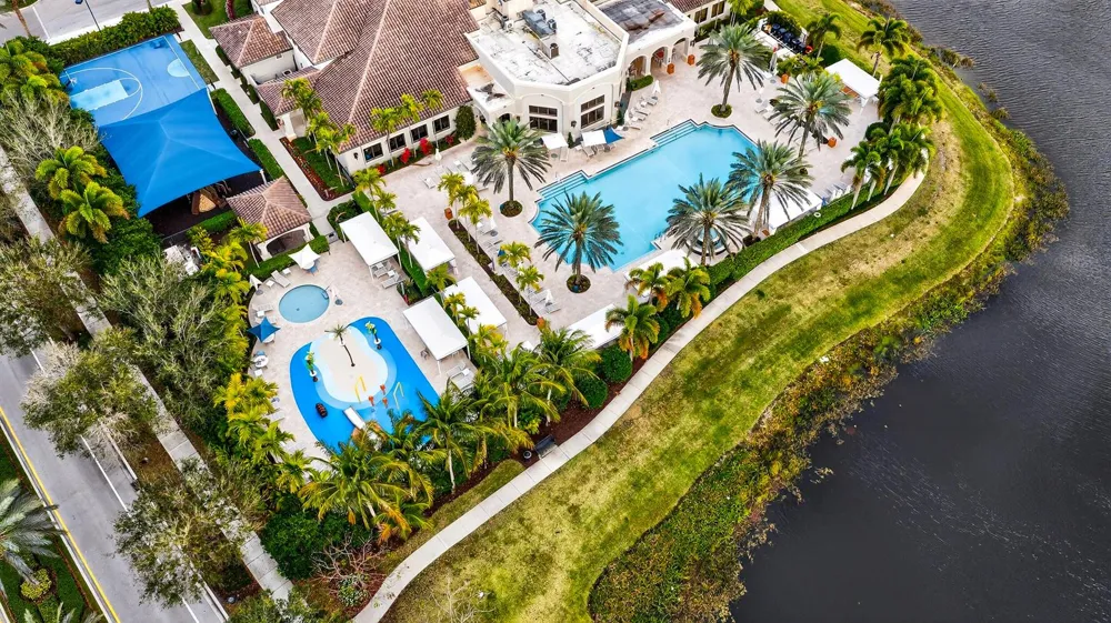 16786 Crown Bridge Drive Delray Beach, FL 33446