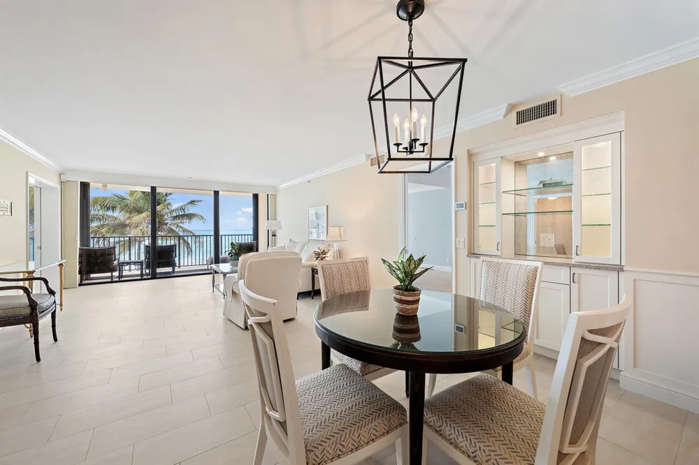 200 Beach Road #202 Tequesta, FL 33469
