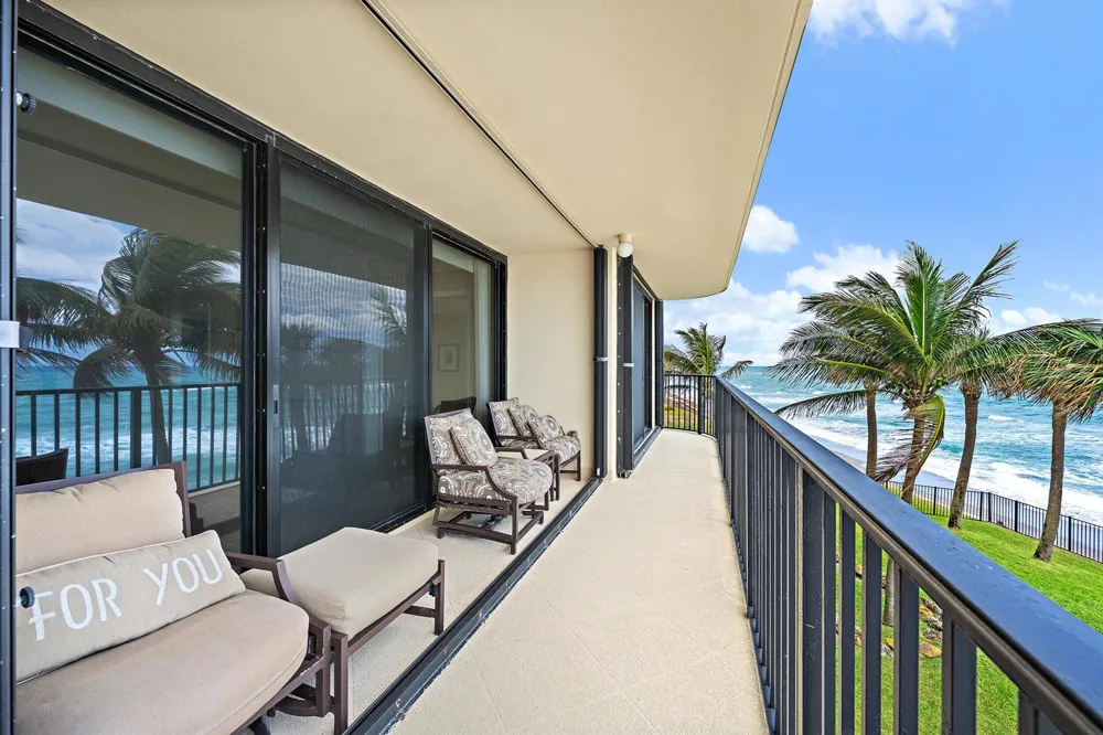 200 Beach Road #202 Tequesta, FL 33469