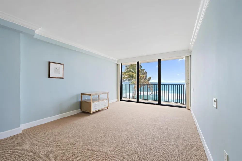 200 Beach Road #202 Tequesta, FL 33469