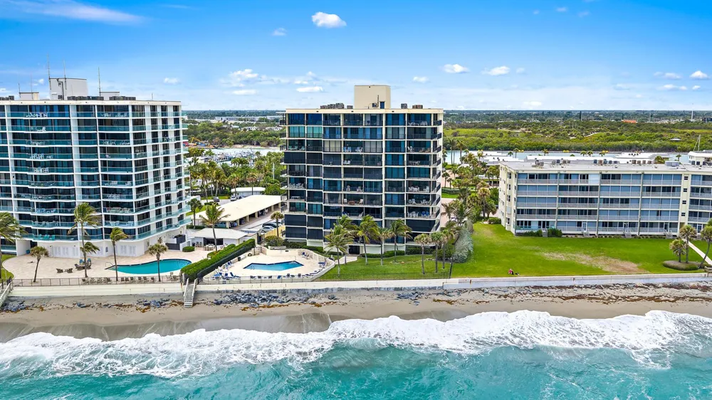 200 Beach Road #202 Tequesta, FL 33469