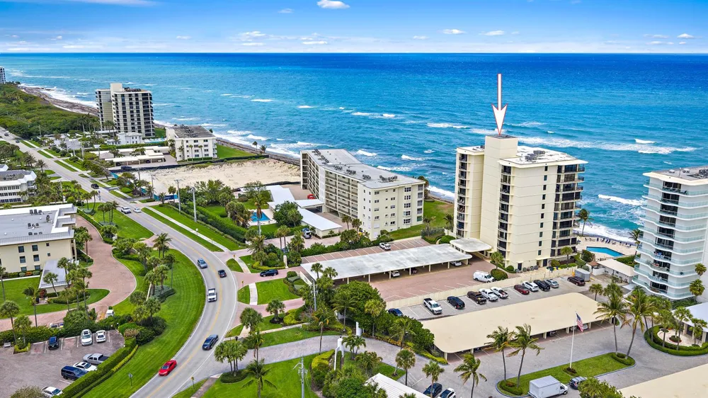 200 Beach Road #202 Tequesta, FL 33469