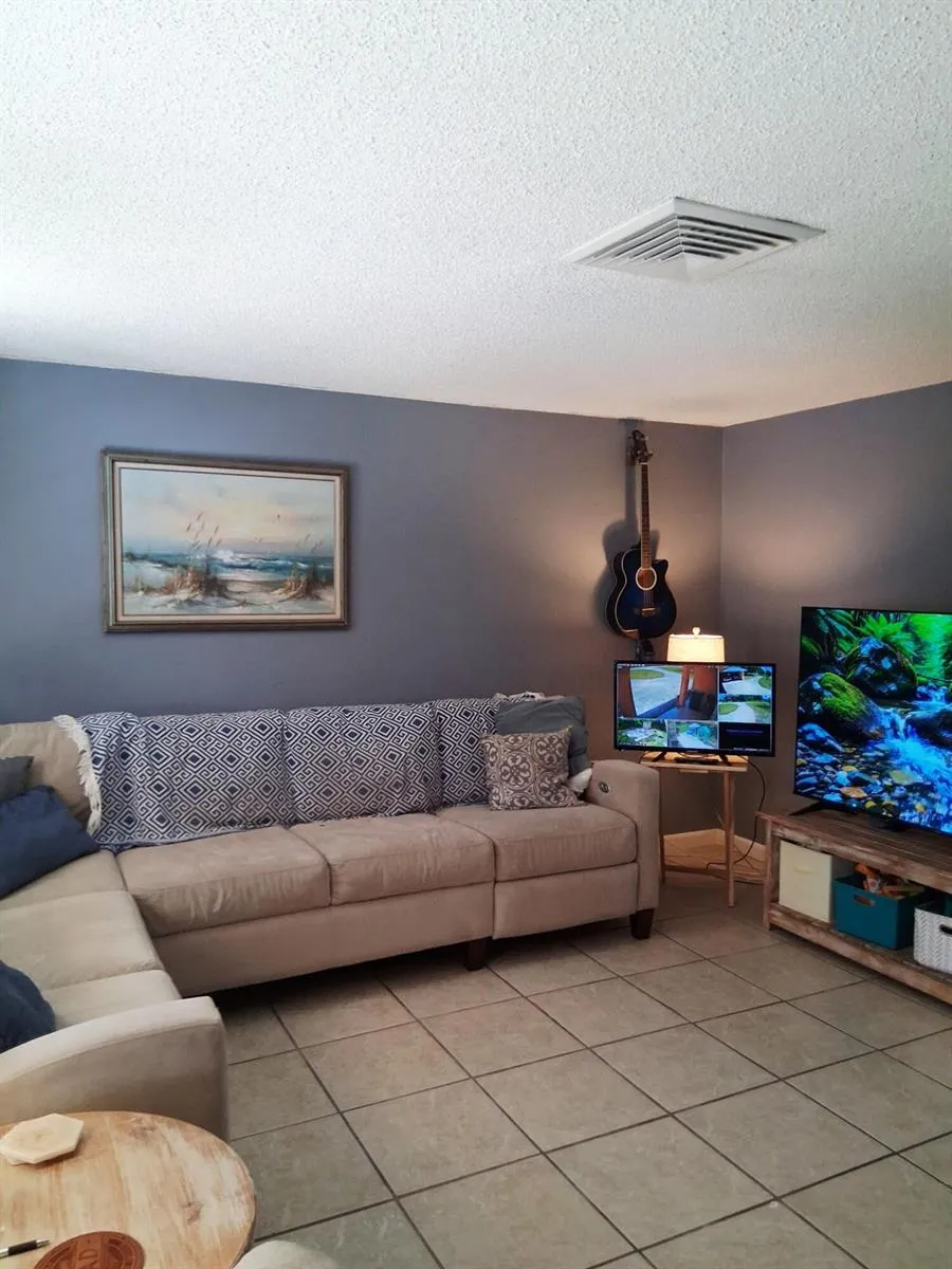 3303 S Avenue S Fort Pierce, FL 34947