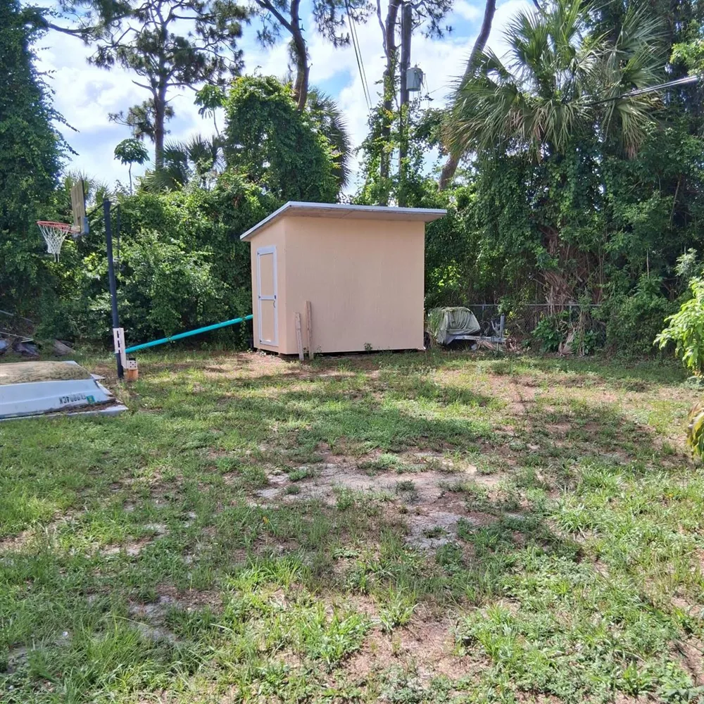 3303 S Avenue S Fort Pierce, FL 34947