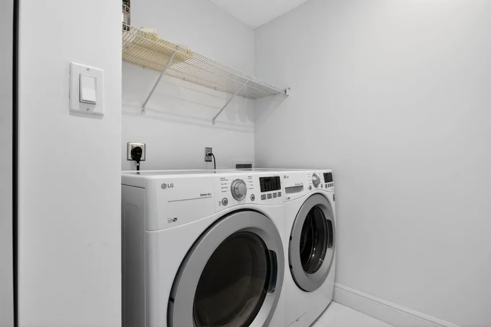 196 SE 4th Terrace #K-1 Pompano Beach, FL 33060