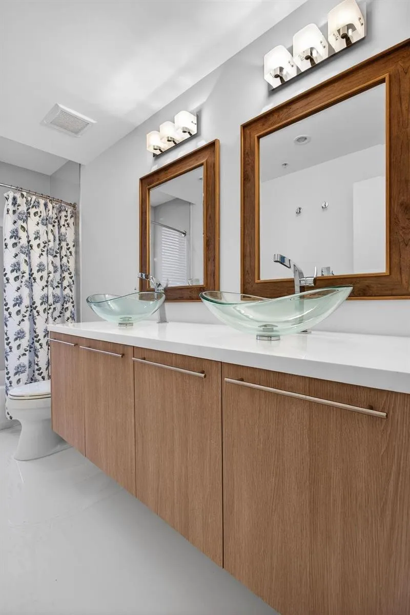 196 SE 4th Terrace #K-1 Pompano Beach, FL 33060