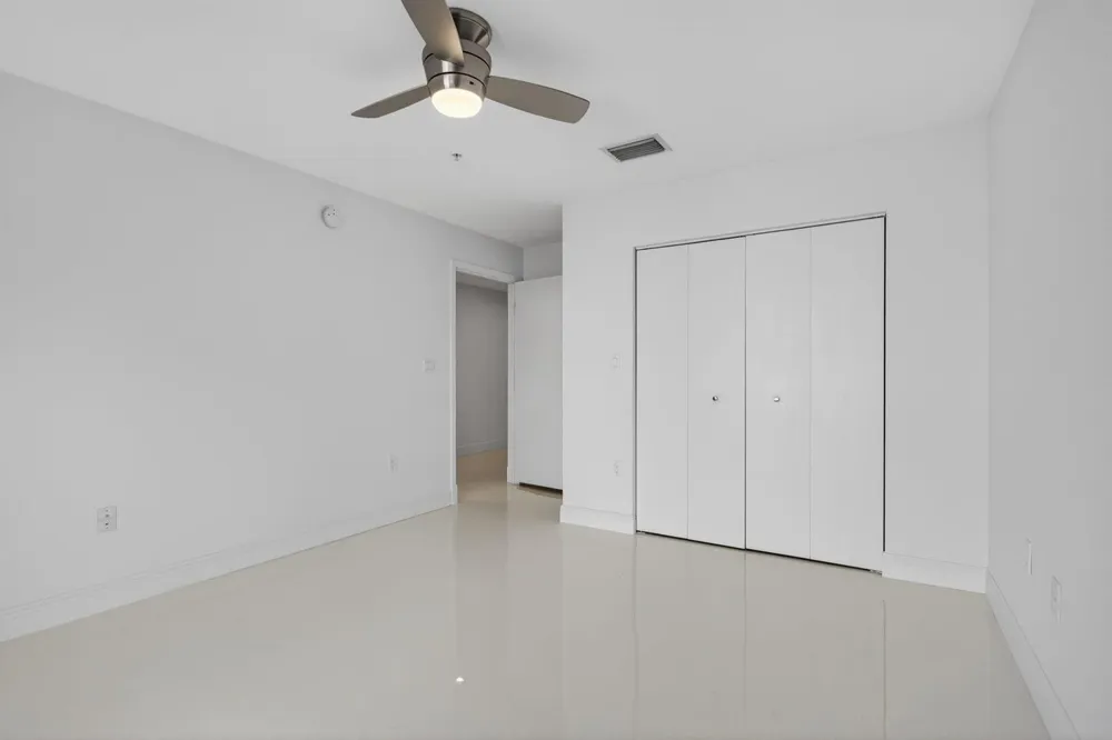 196 SE 4th Terrace #K-1 Pompano Beach, FL 33060