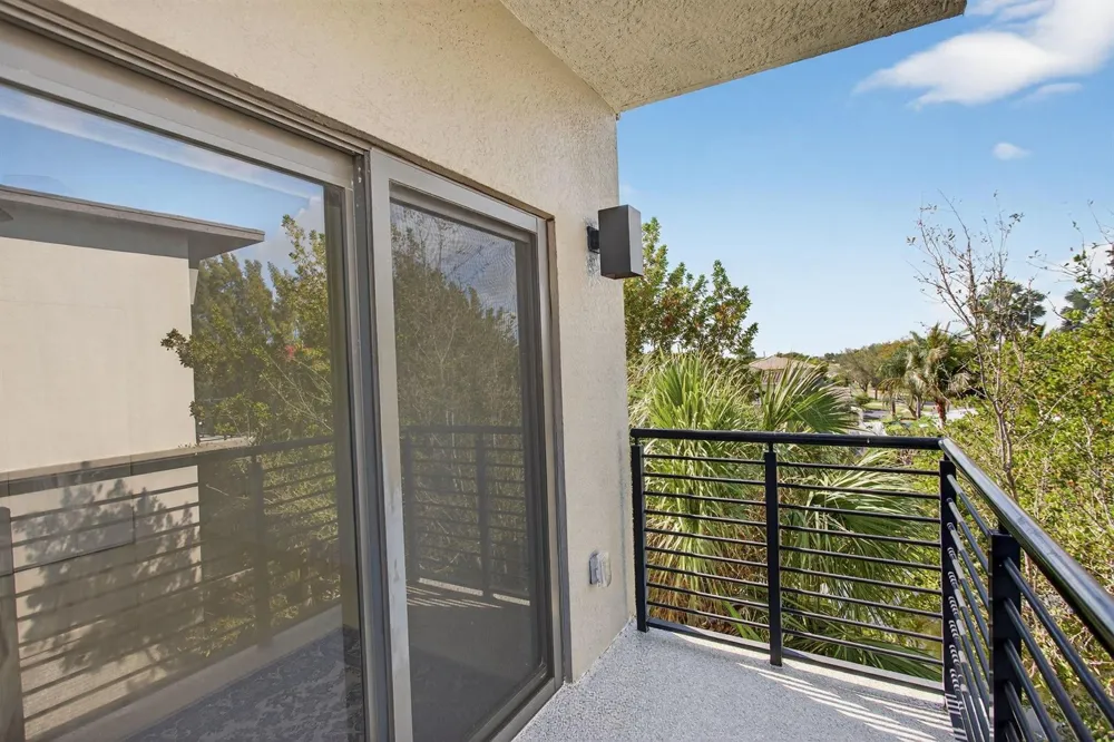 196 SE 4th Terrace #K-1 Pompano Beach, FL 33060