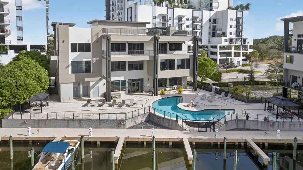 196 SE 4th Terrace #K-1 Pompano Beach, FL 33060
