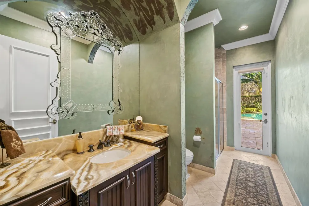 12741 Kapok Lane Davie, FL 33330