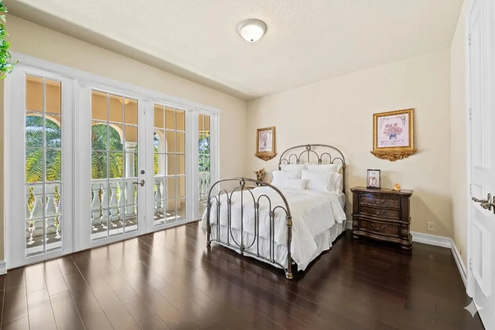 12741 Kapok Lane Davie, FL 33330