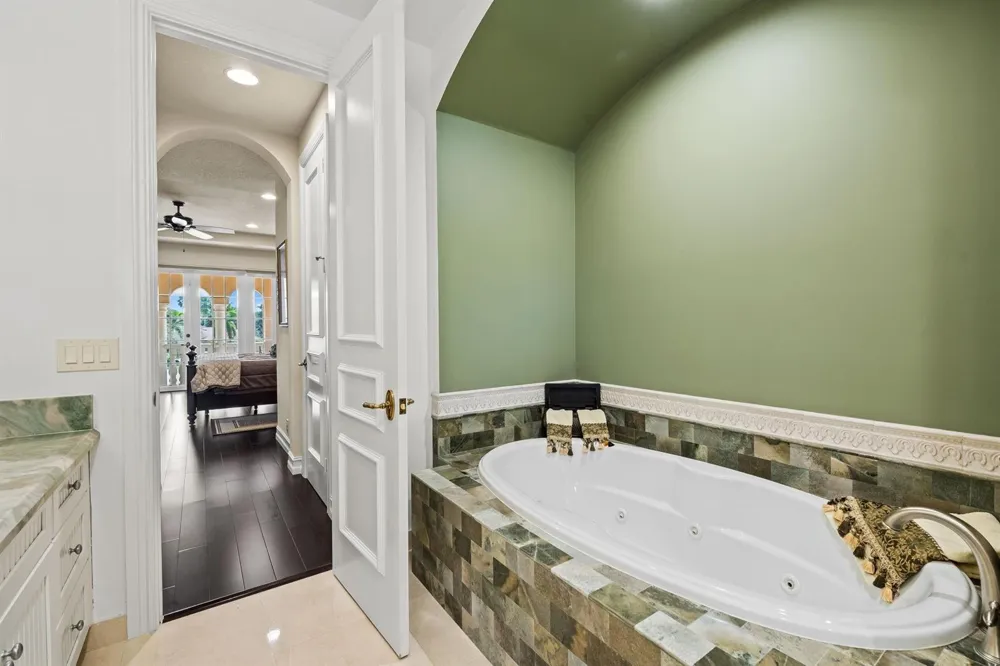 12741 Kapok Lane Davie, FL 33330