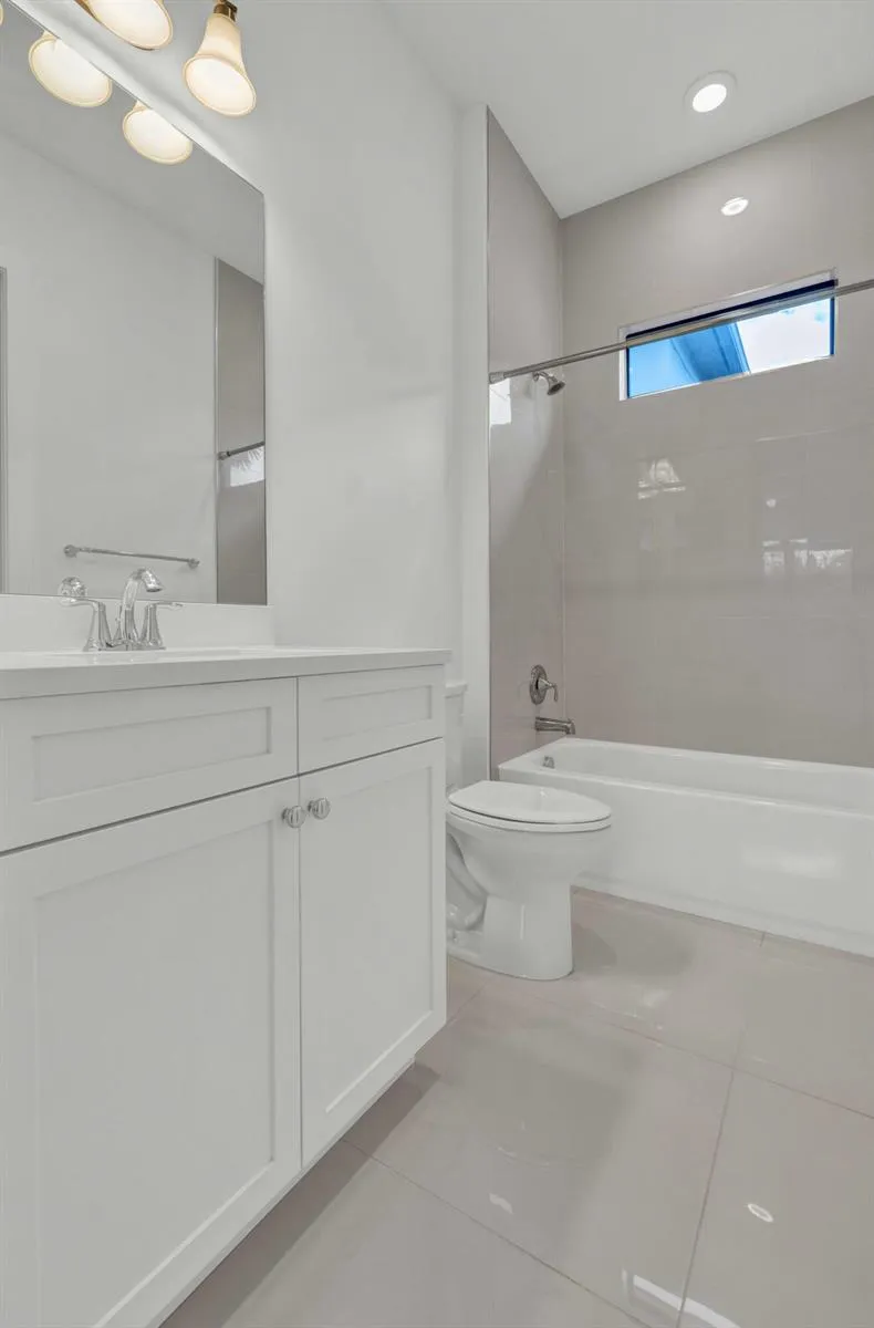5501 Santa Rosa Lane Westlake, FL 33470