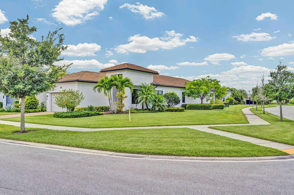 5501 Santa Rosa Lane Westlake, FL 33470