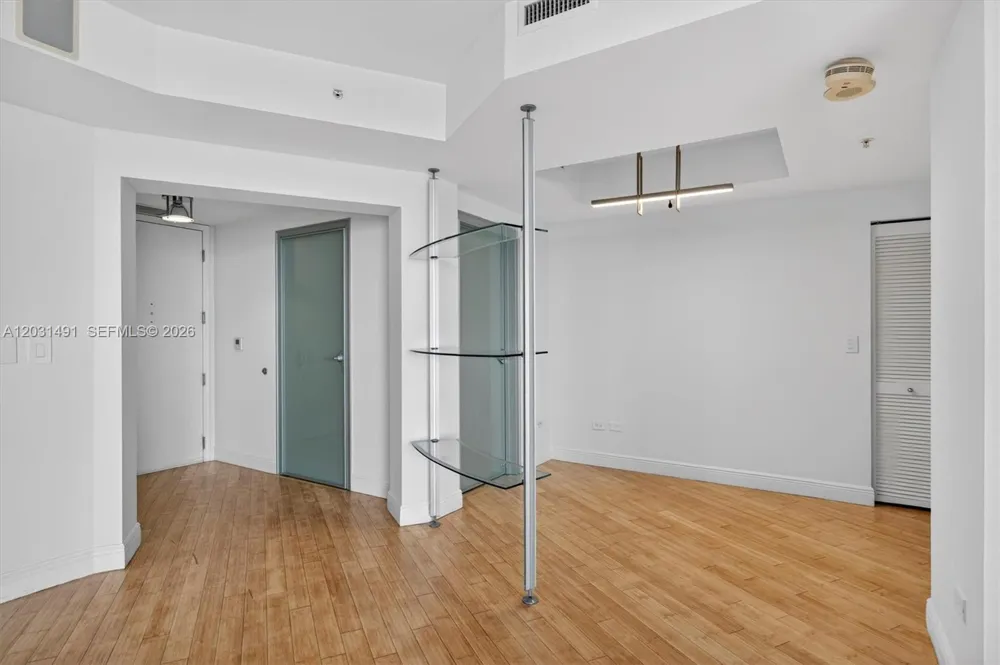 848 Brickell Key Dr #3402 Miami, FL 33131