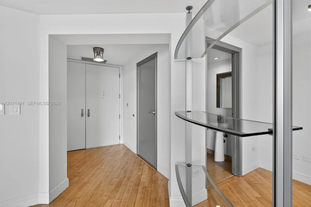 848 Brickell Key Dr #3402 Miami, FL 33131