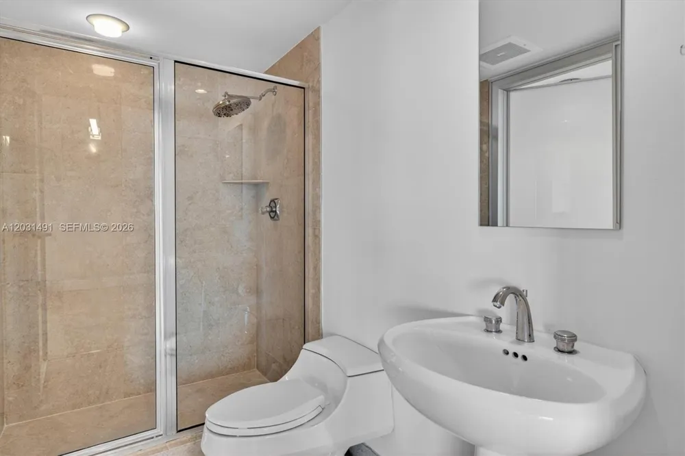 848 Brickell Key Dr #3402 Miami, FL 33131