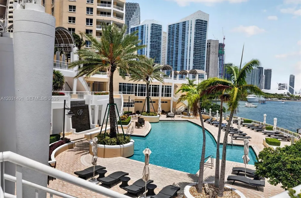 848 Brickell Key Dr #3402 Miami, FL 33131